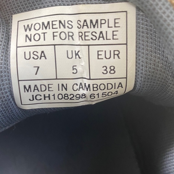 Chaco Brown Canvas High-Top Sneakers - Picture 9 of 9